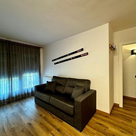 Apartamentos Turisticos Poblado Арінсаль Екстер'єр фото