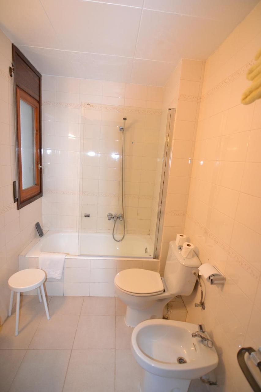 Apartamentos Turisticos Poblado Арінсаль Екстер'єр фото
