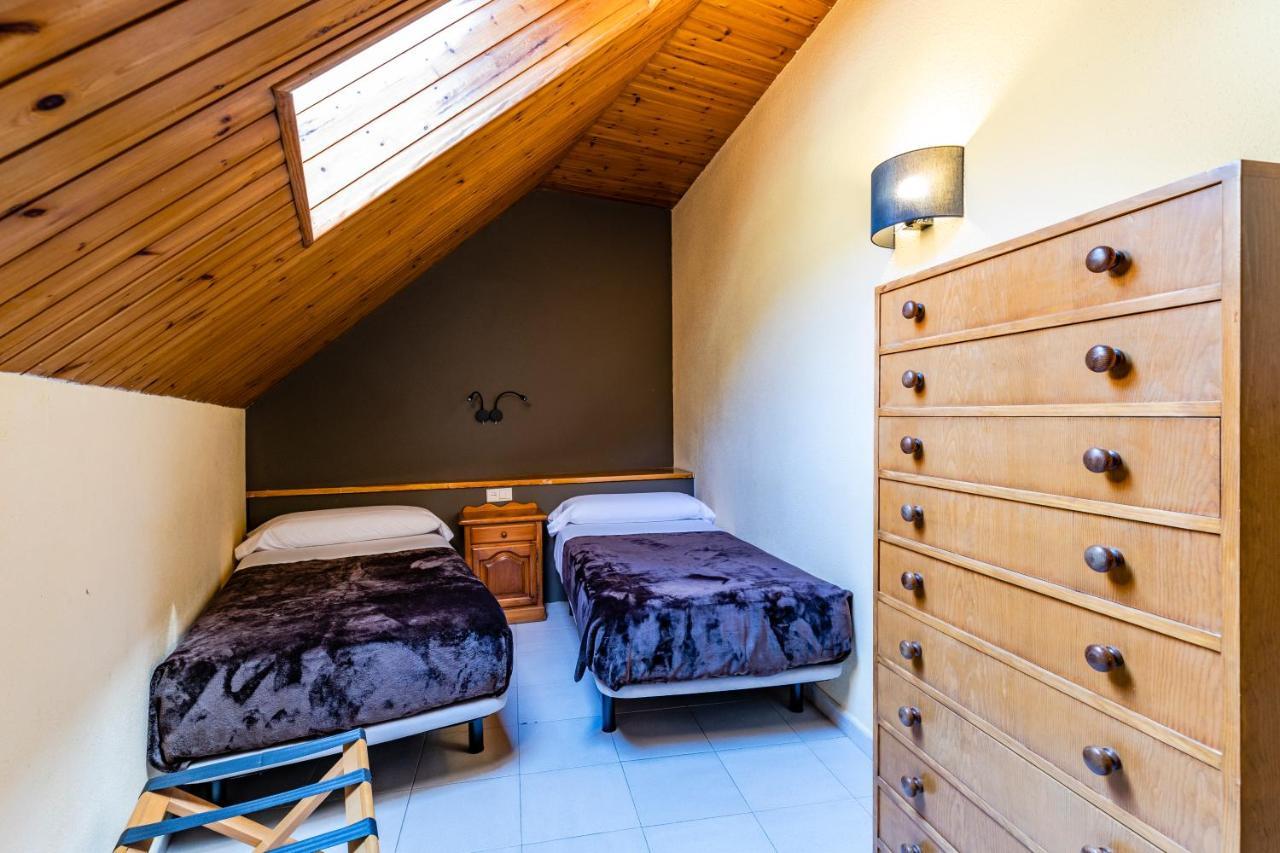 Apartamentos Turisticos Poblado Арінсаль Екстер'єр фото